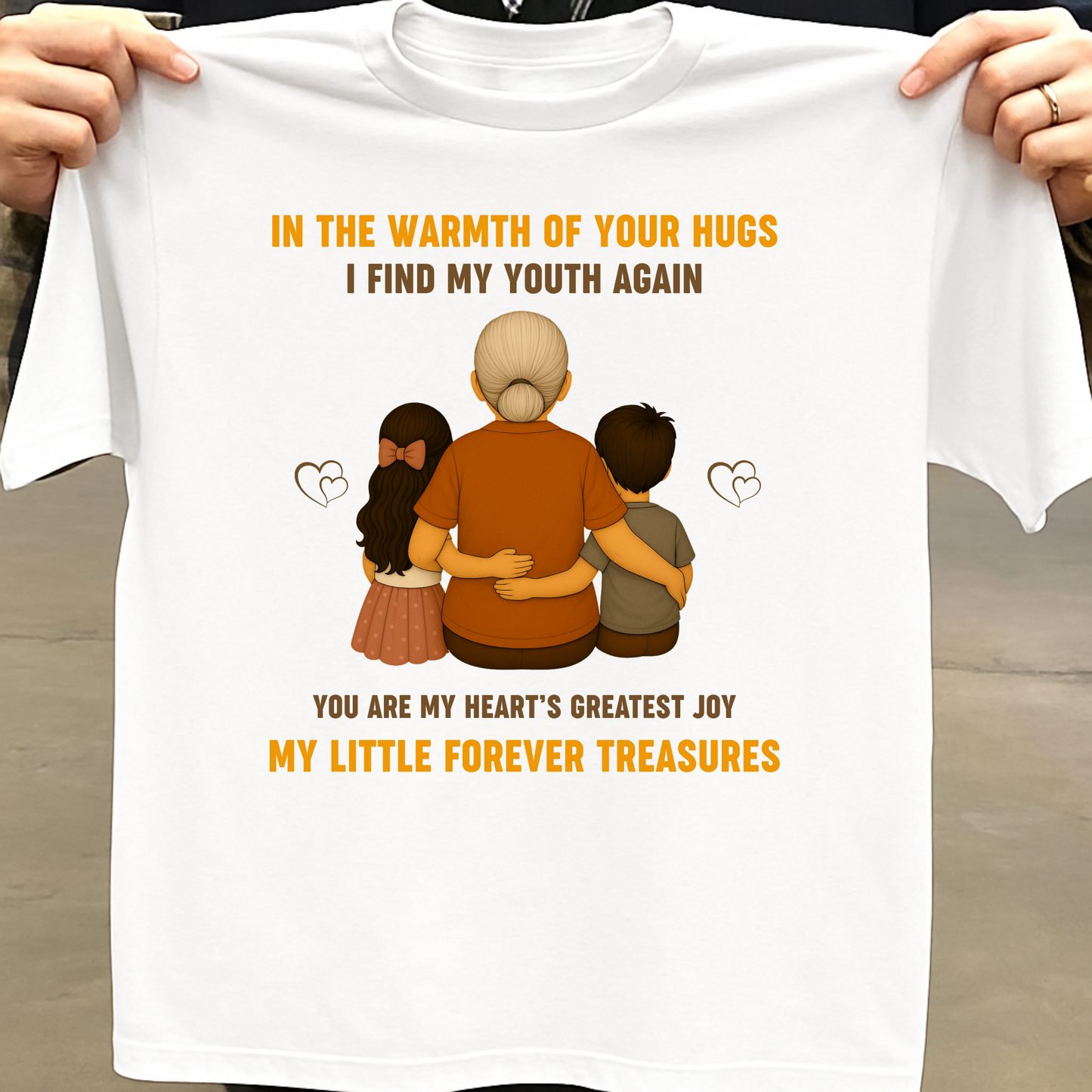 GRANDMOTHER WITH LITTLE TREASURES (GRANDDAUGHTER & GRANDSON) CLASSIC COTTON T-SHIRT